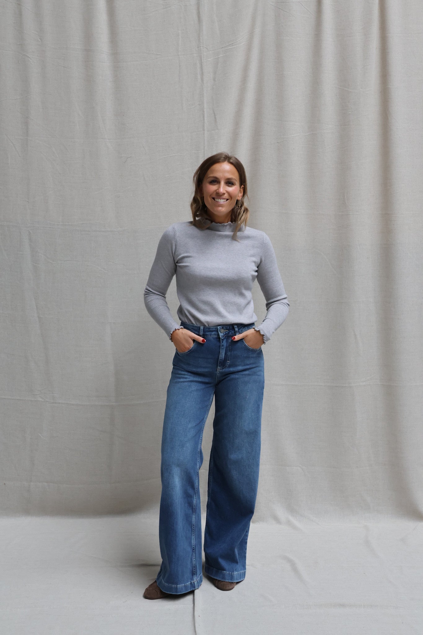 Julia pulletje grijs