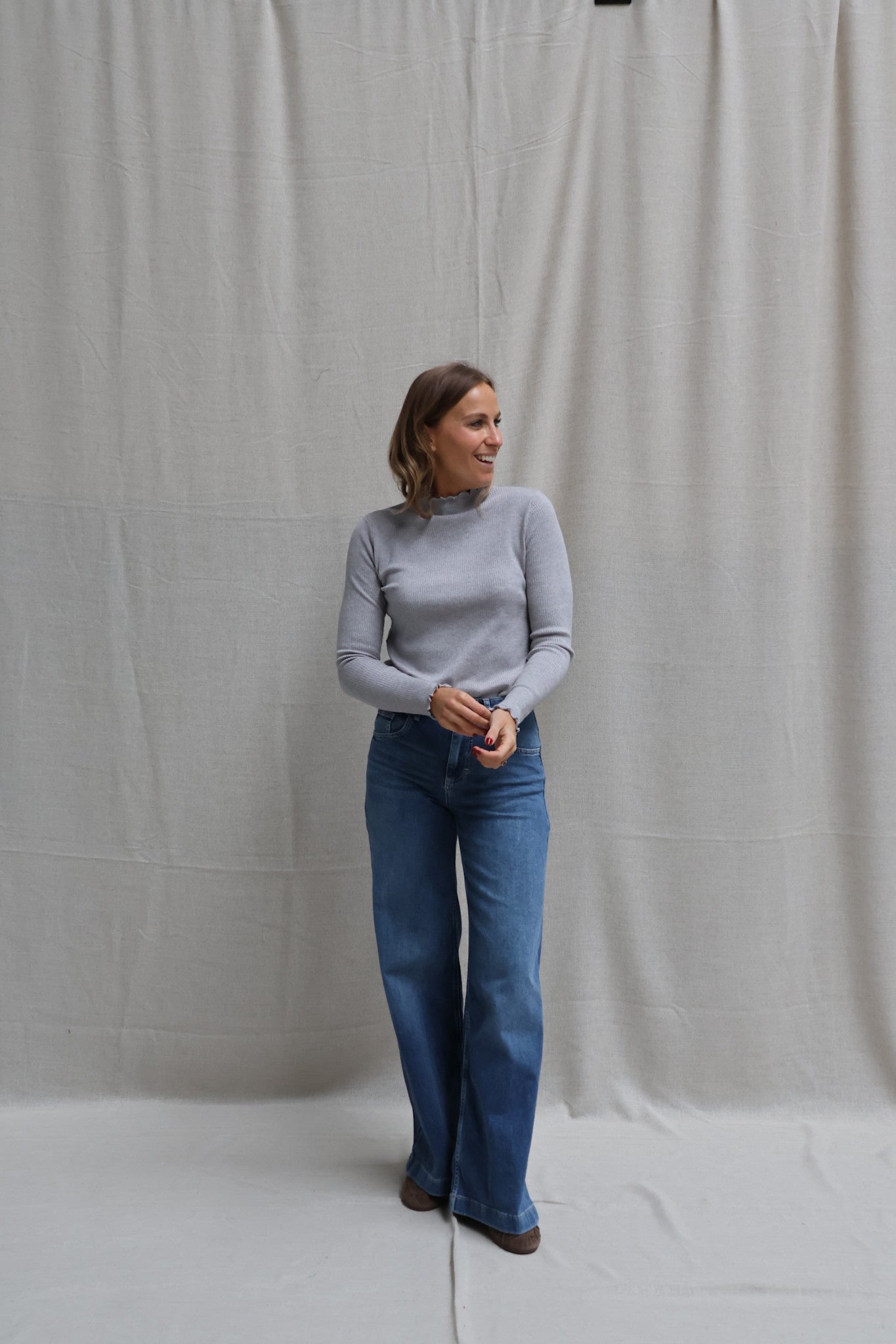 Julia pulletje grijs