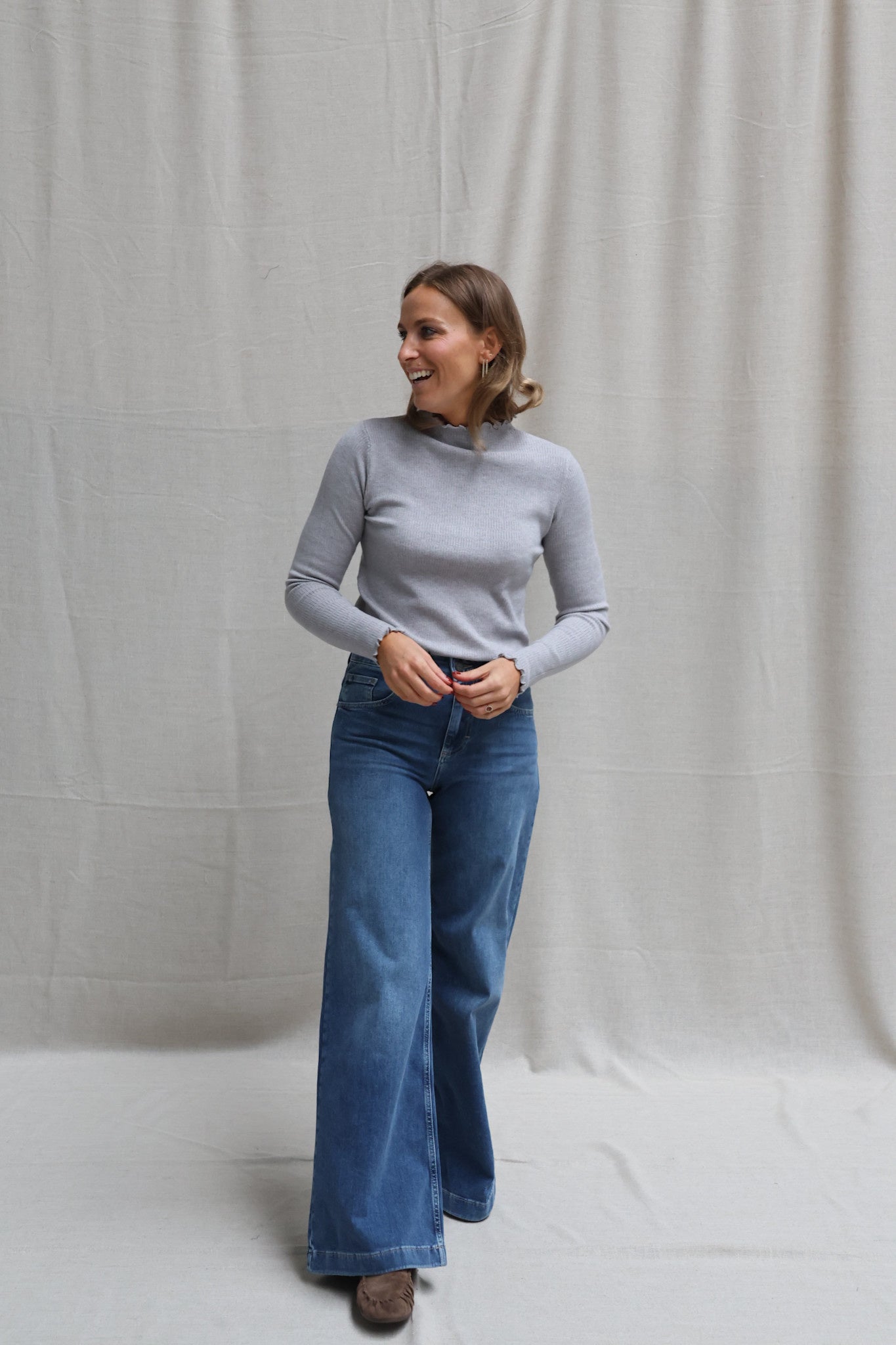 Julia pulletje grijs