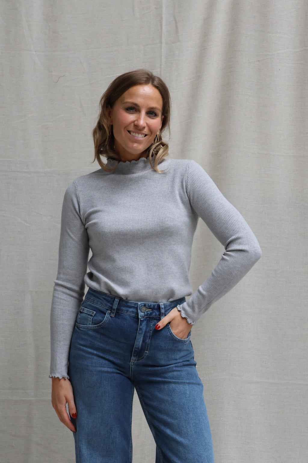 Julia pulletje grijs