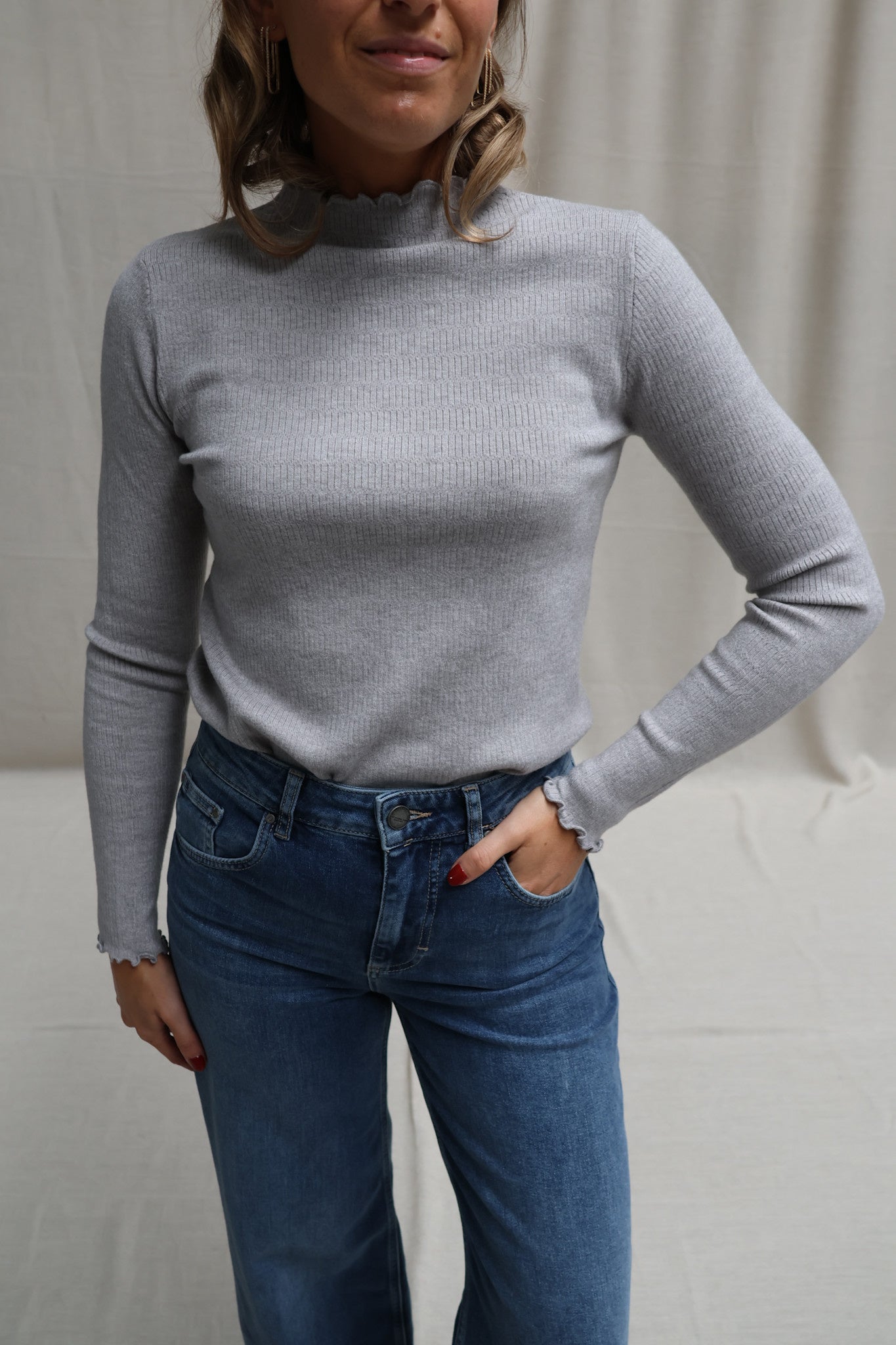 Julia pulletje grijs