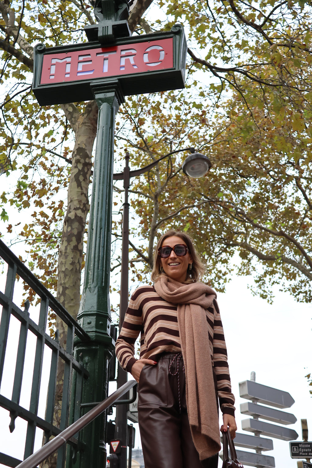 Valentine scarf camel