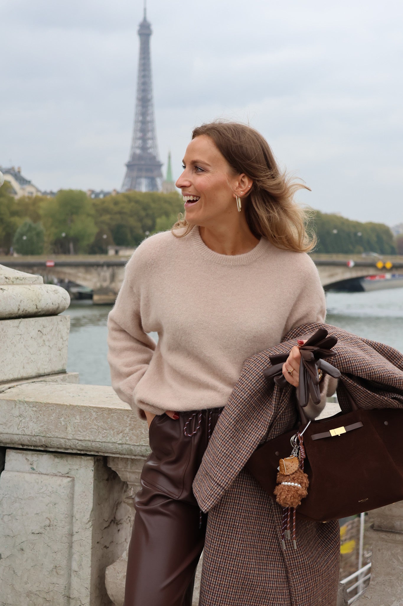 Léontine knit latté