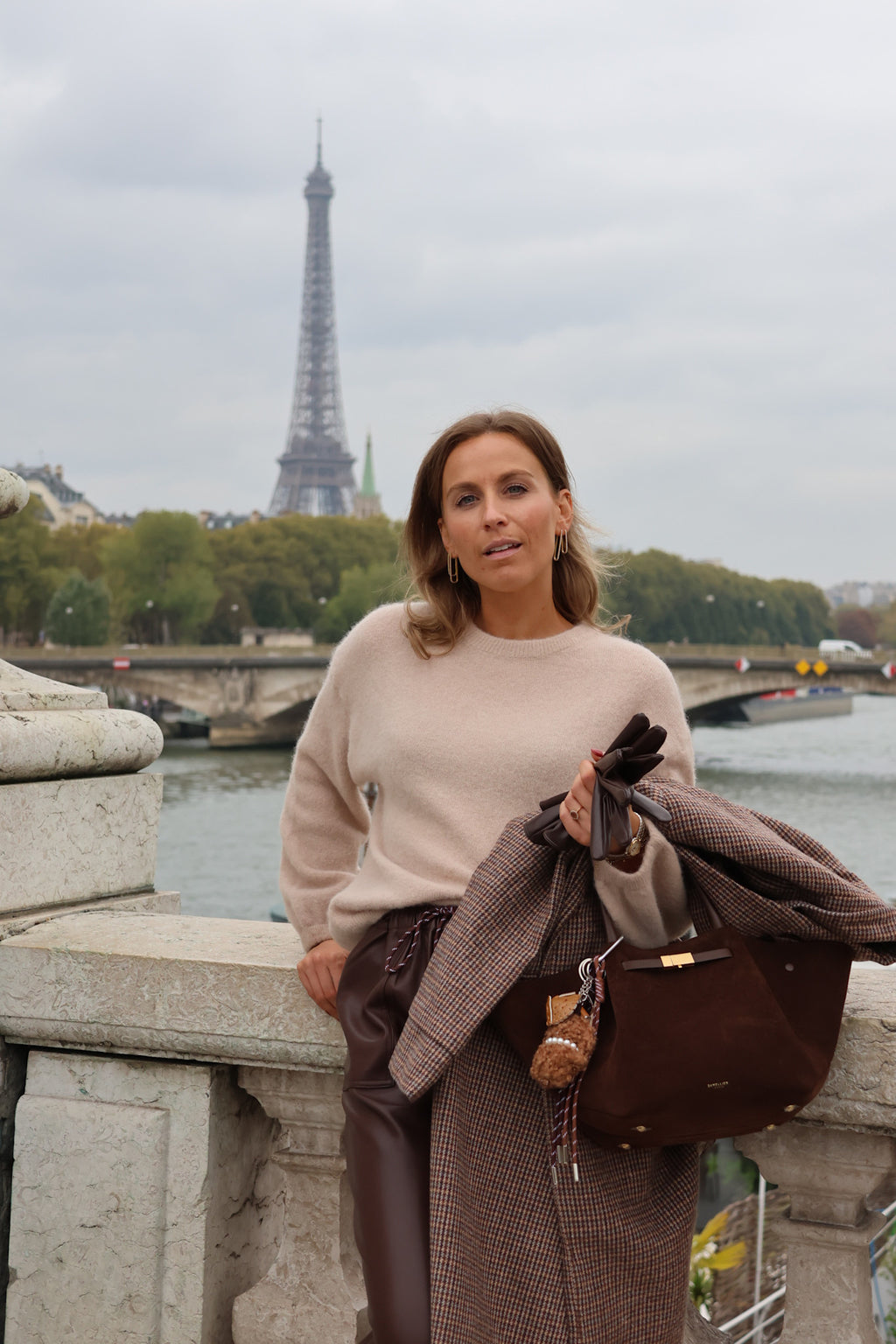 Léontine knit latté