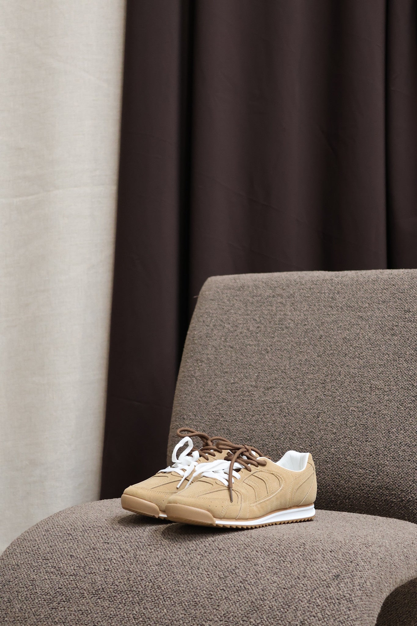 Sara sneakers camel