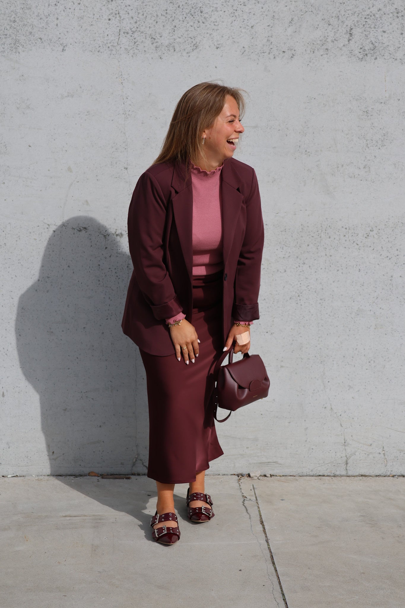 Amara satin skirt burgundy