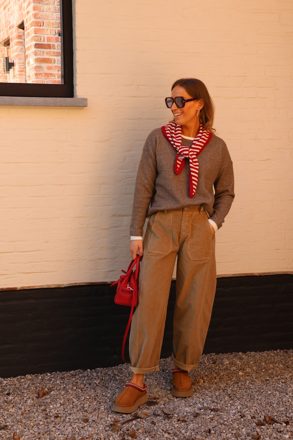 Marilie knit with detail taupe