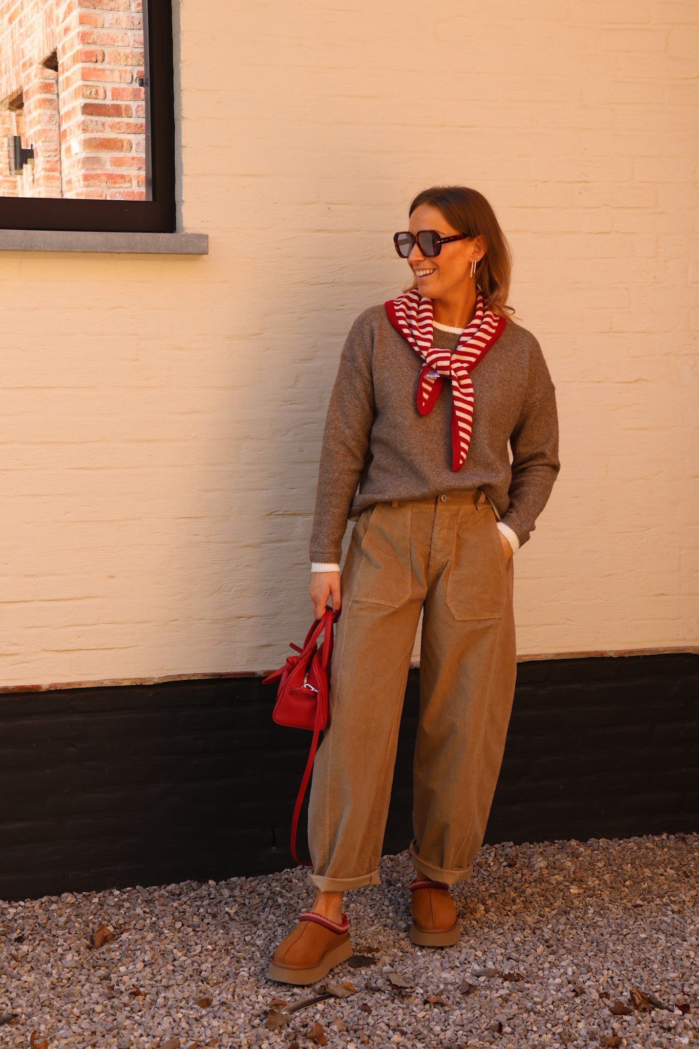 Marilie knit with detail taupe