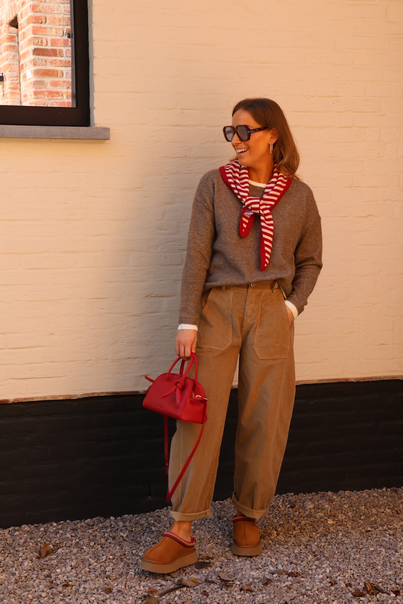 Marilie knit with detail taupe