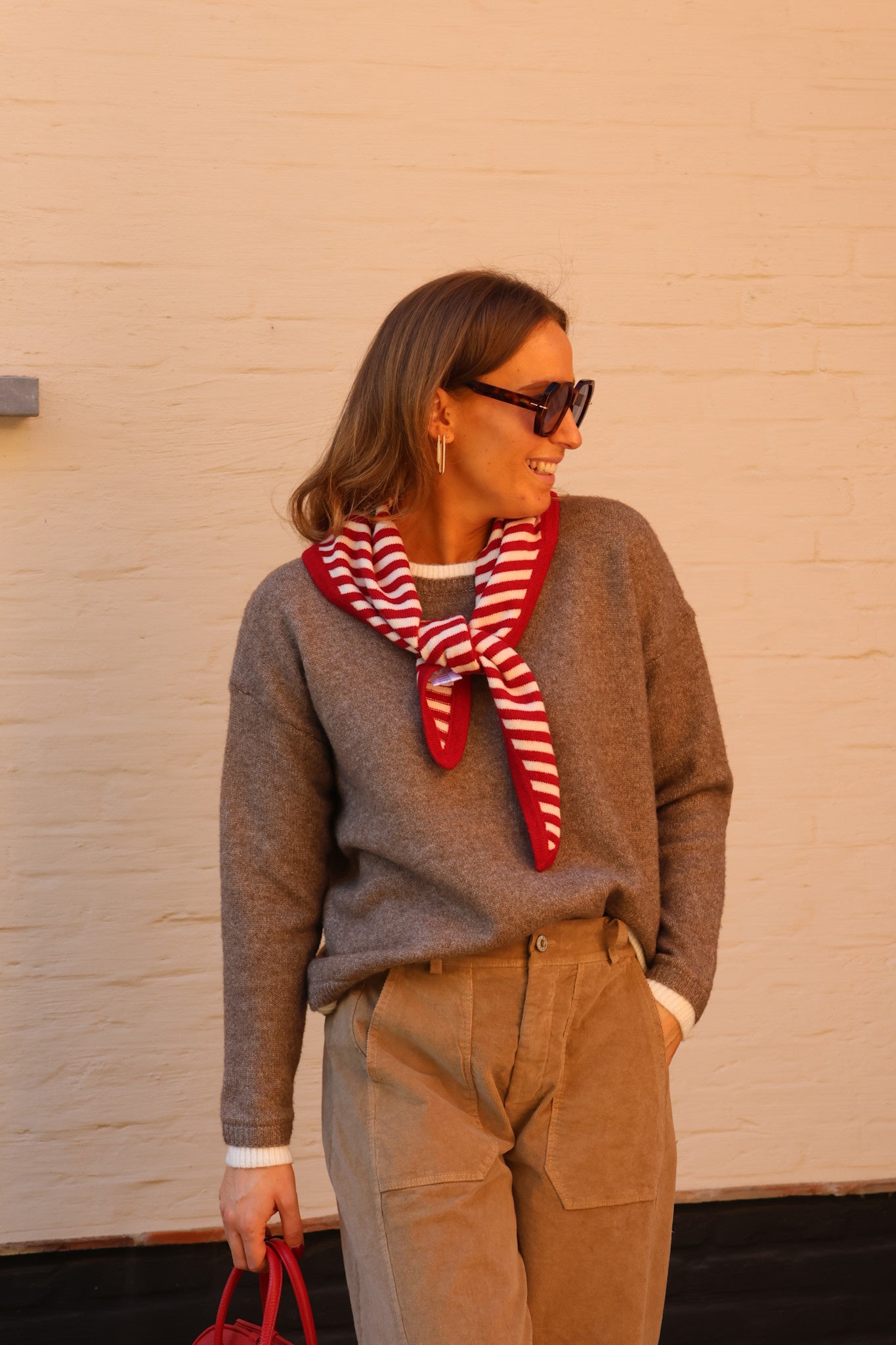 Marilie knit with detail taupe