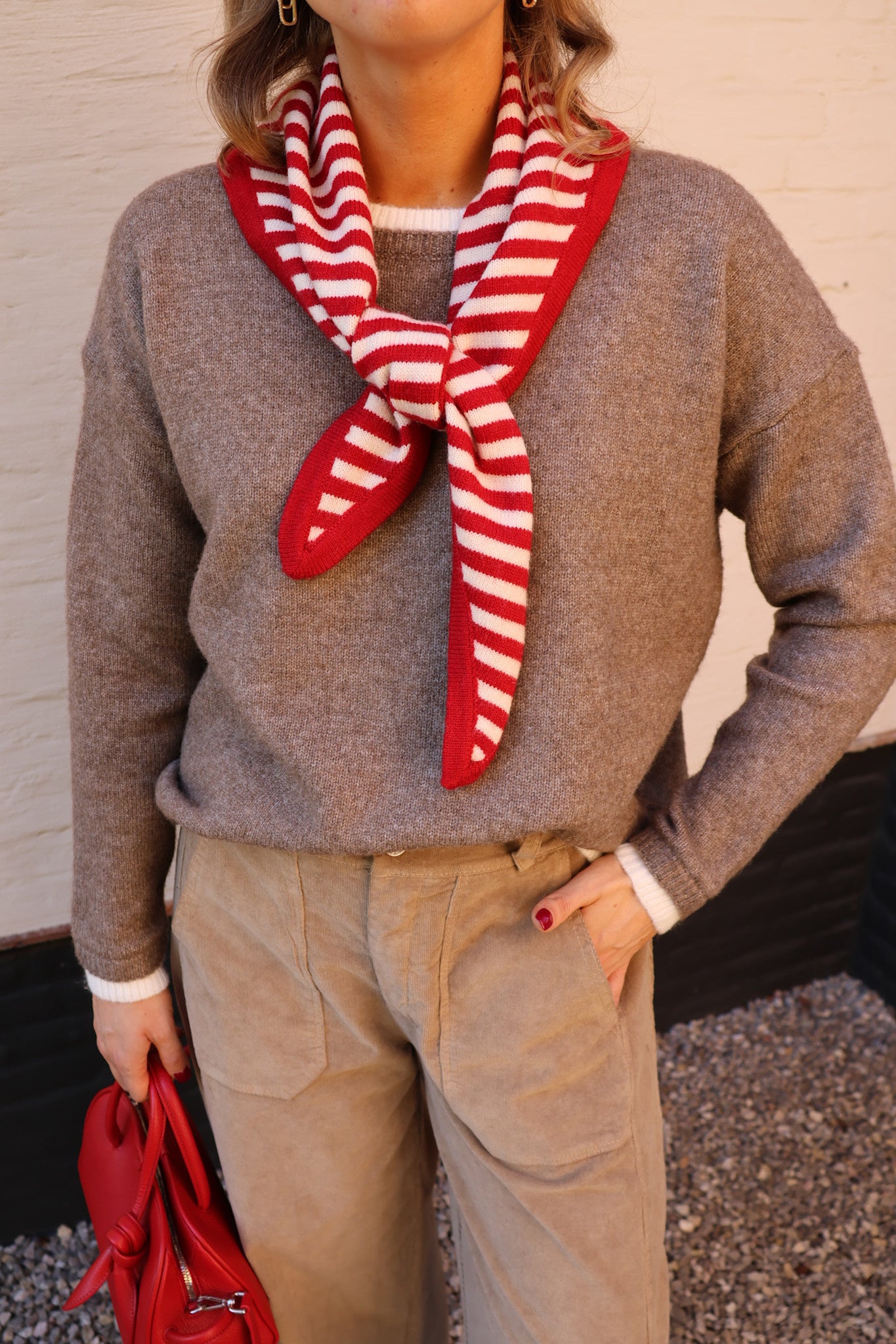 Marilie knit with detail taupe