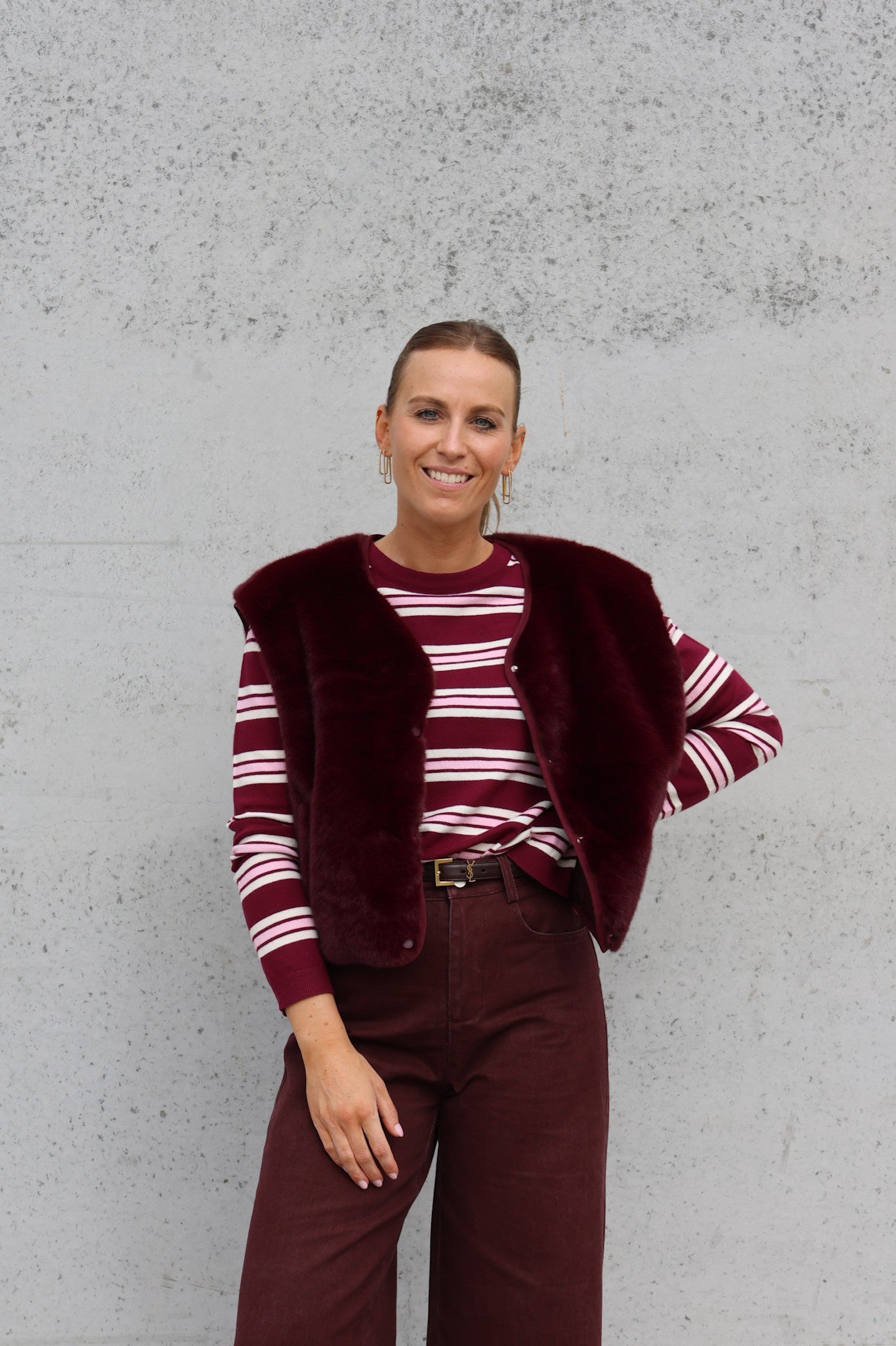 Faux fur vestje bordeaux