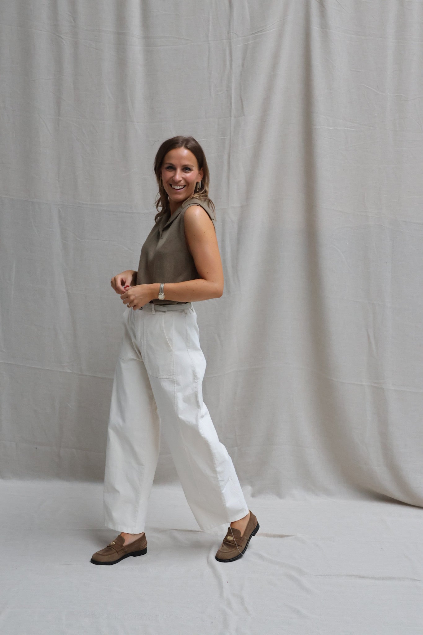 Phebe collar top kaki