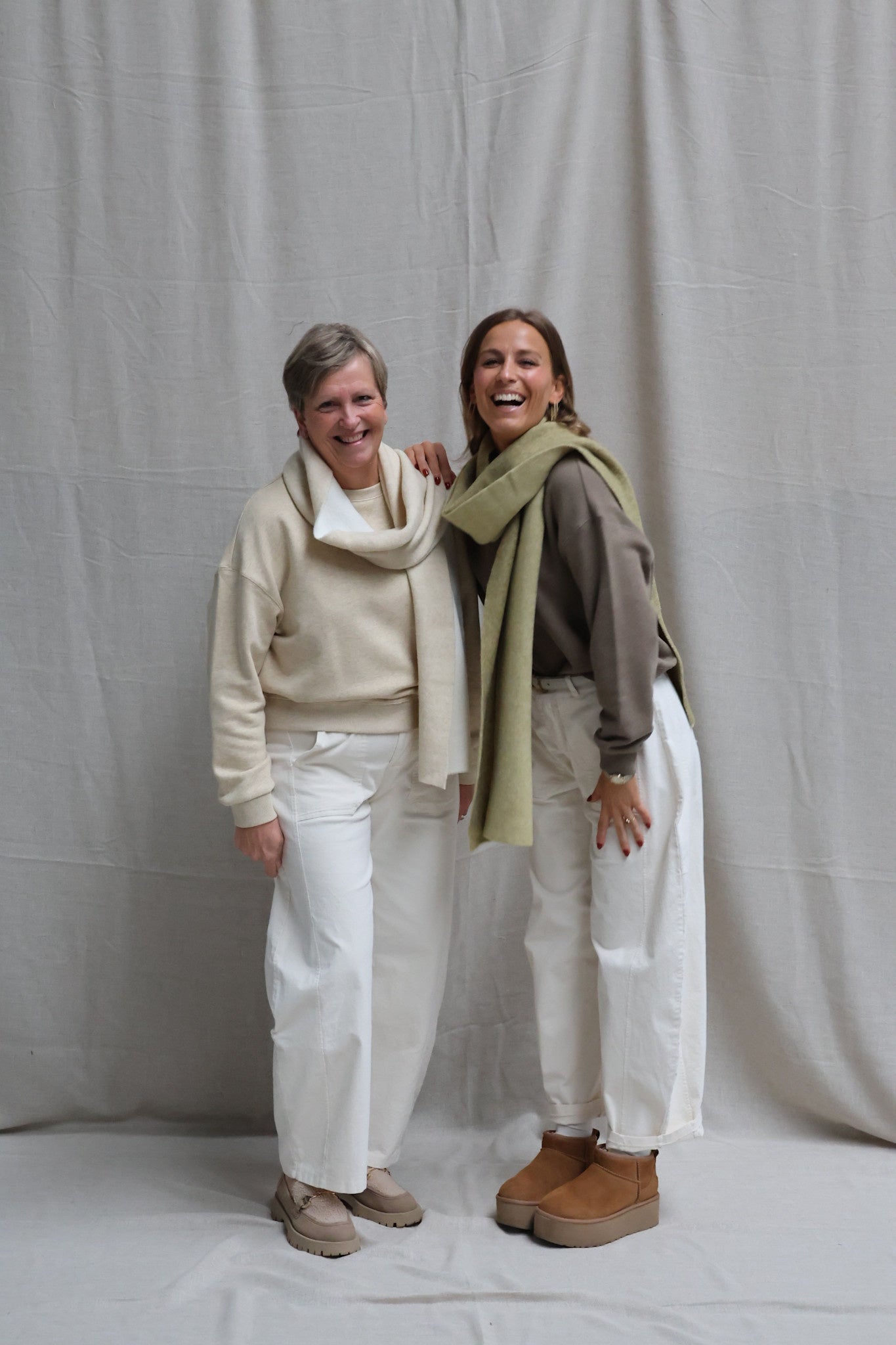 Jeanne balloon trousers offwhite