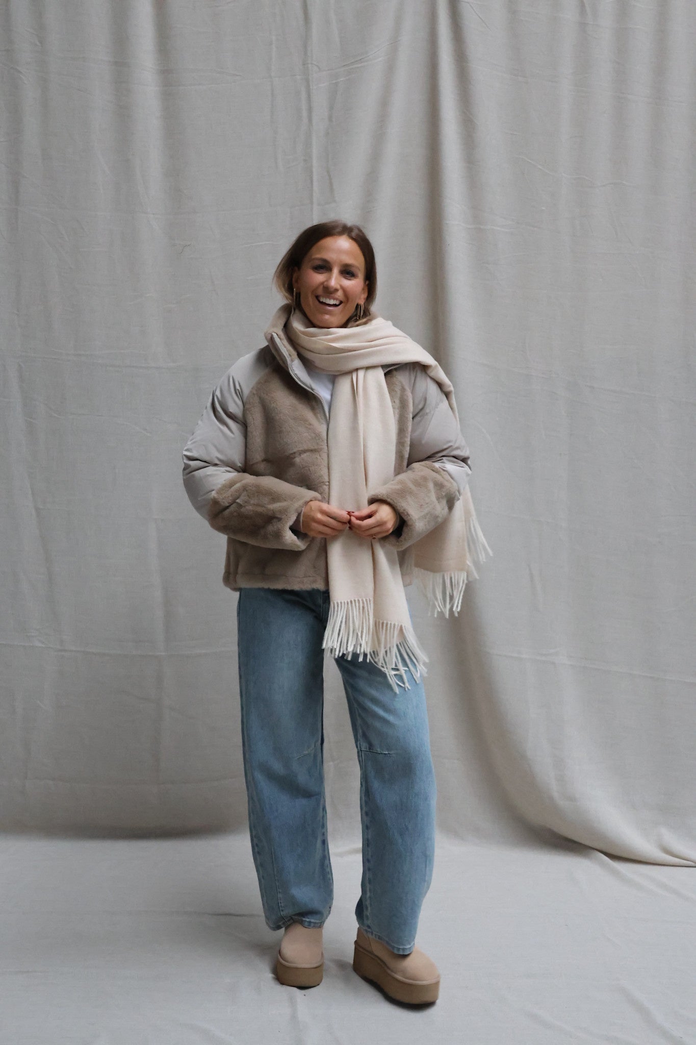 Faux fur padded jacket beige