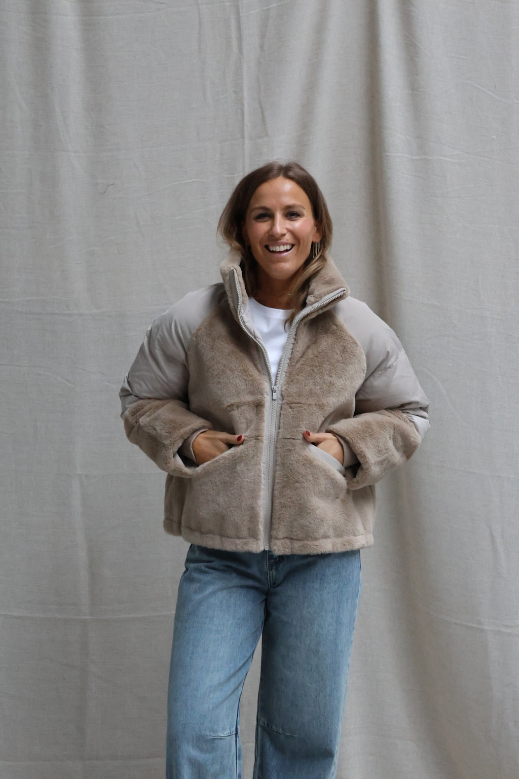 Faux fur padded jacket beige