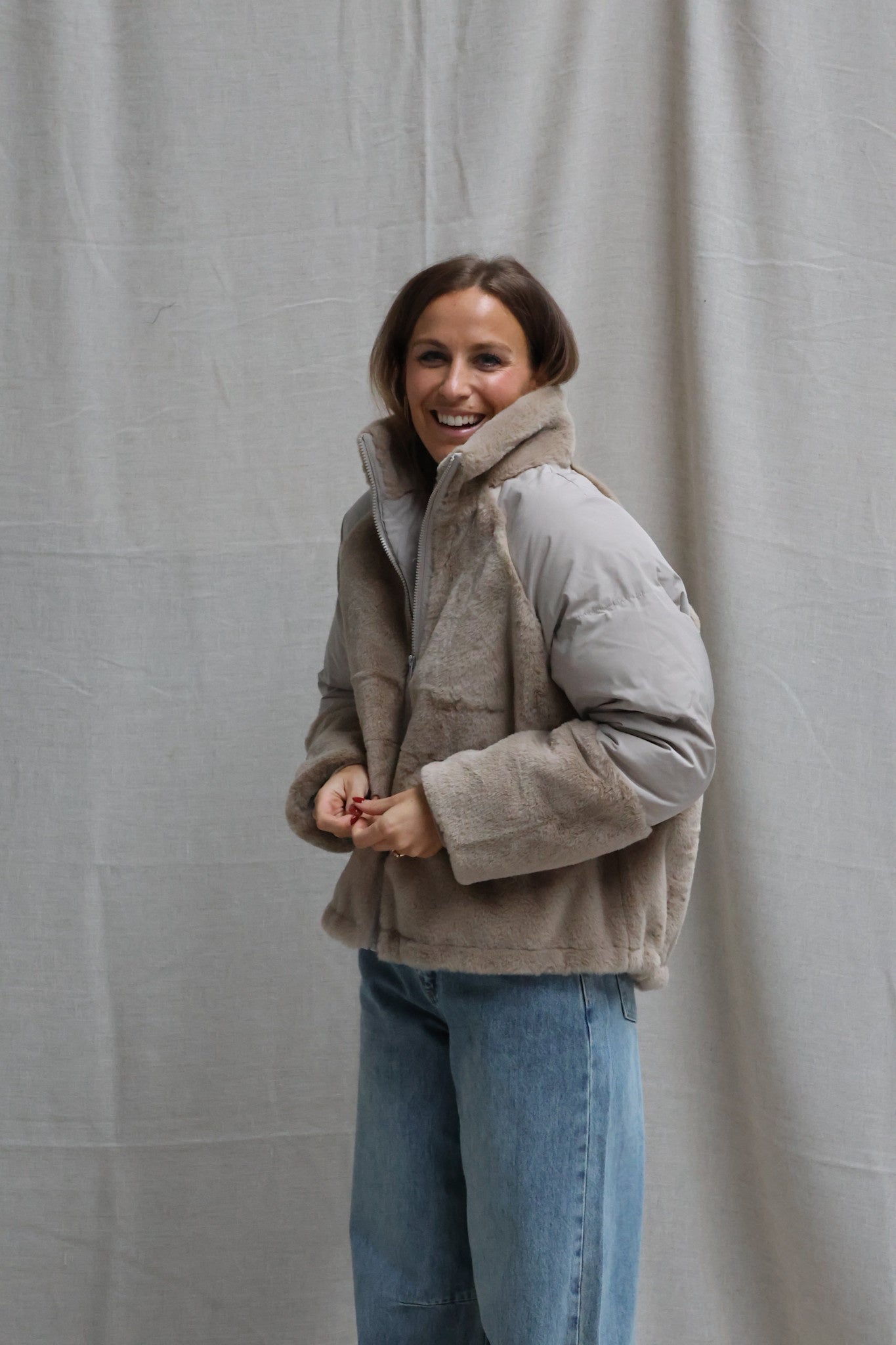 Faux fur padded jacket beige