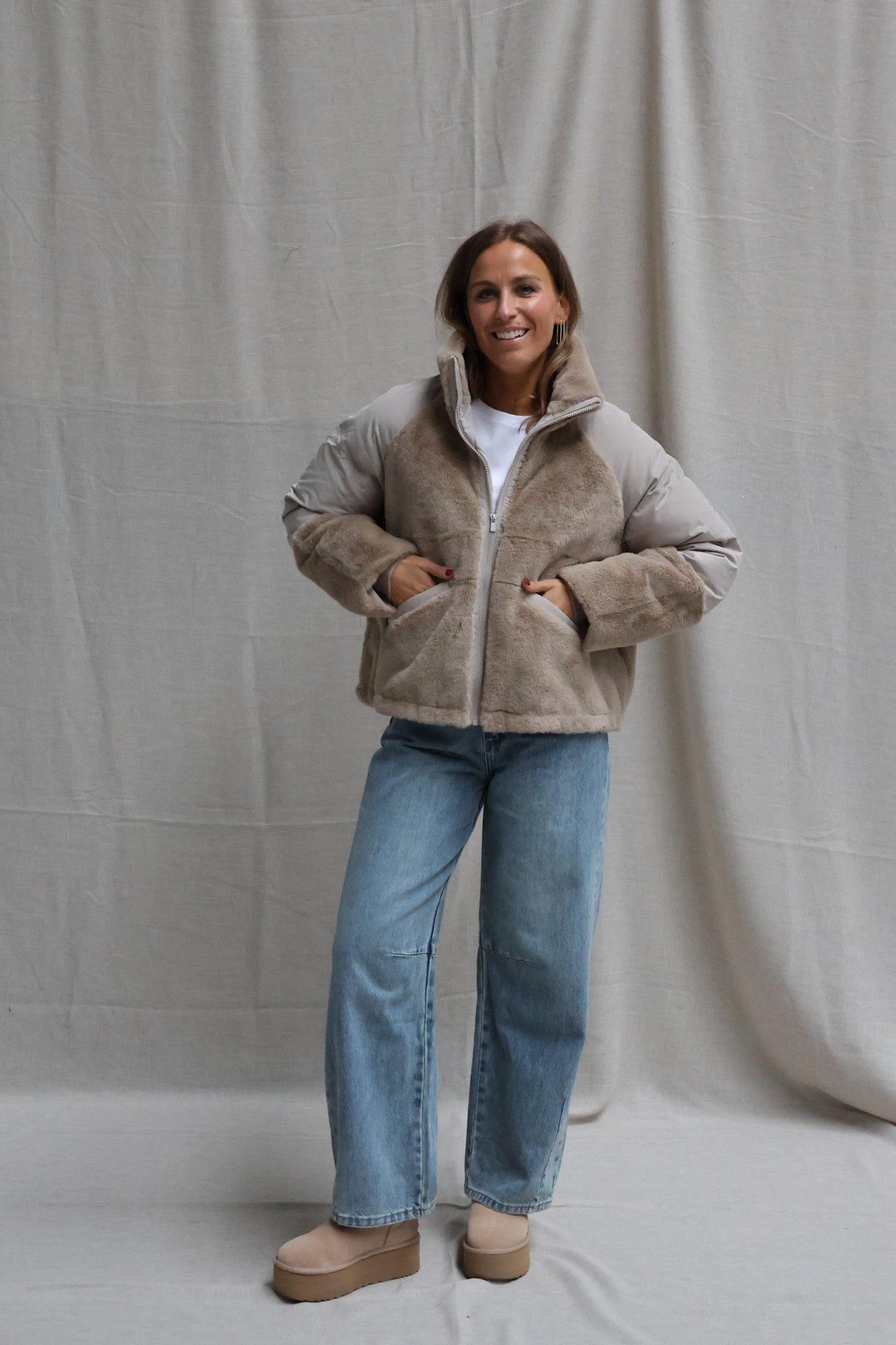 Faux fur padded jacket beige