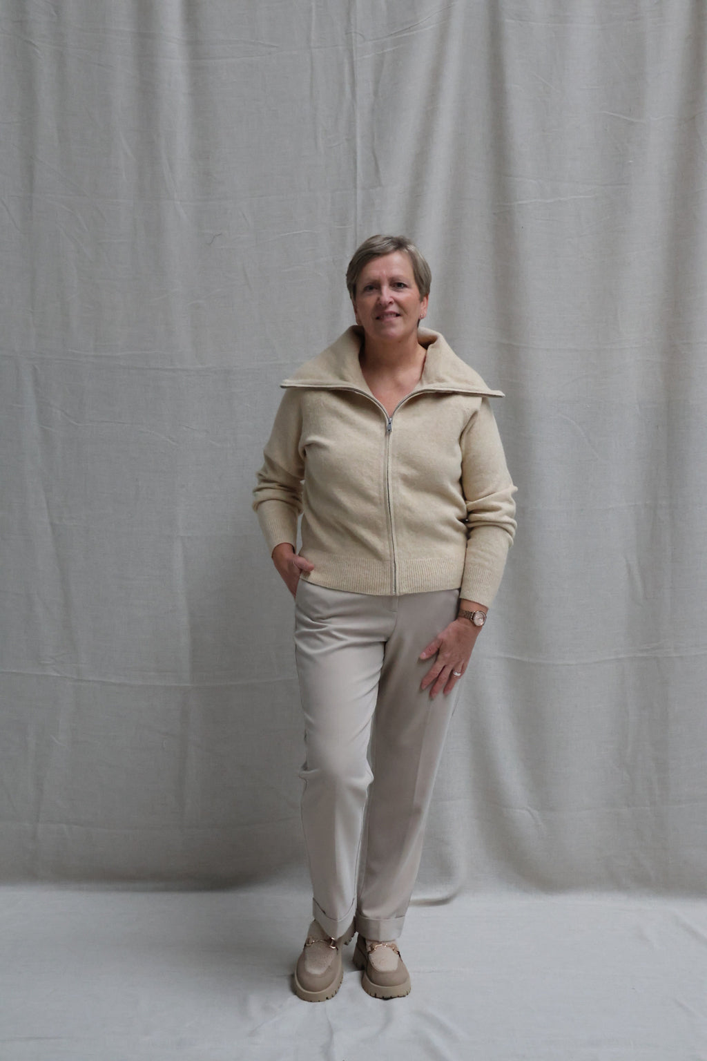 Audrey zipper cardigan soft camel