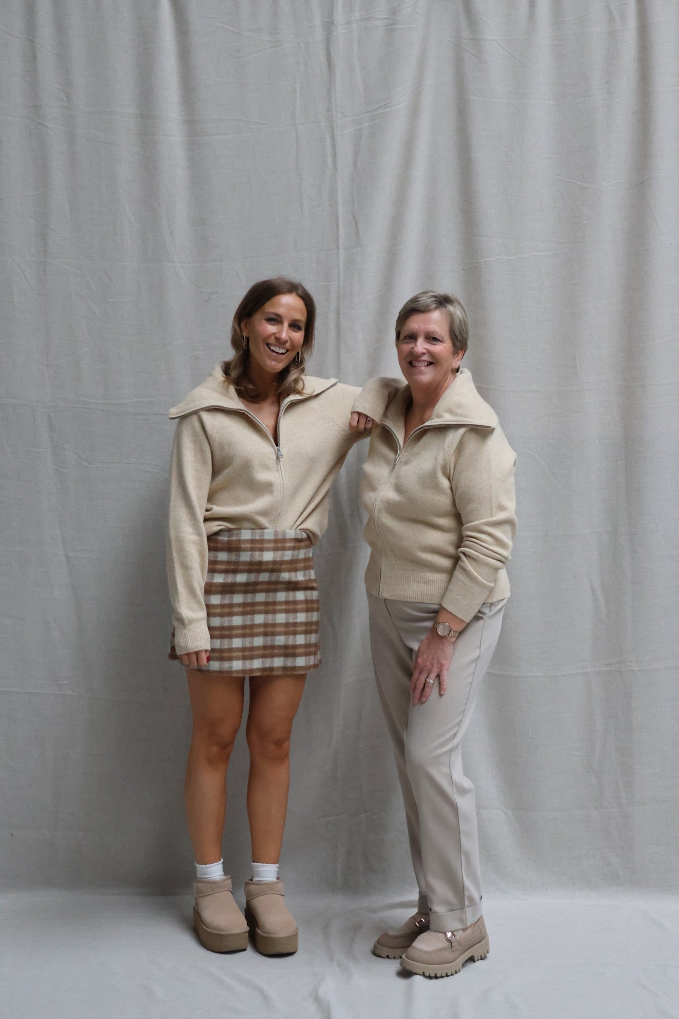 Charlie trousers sand beige