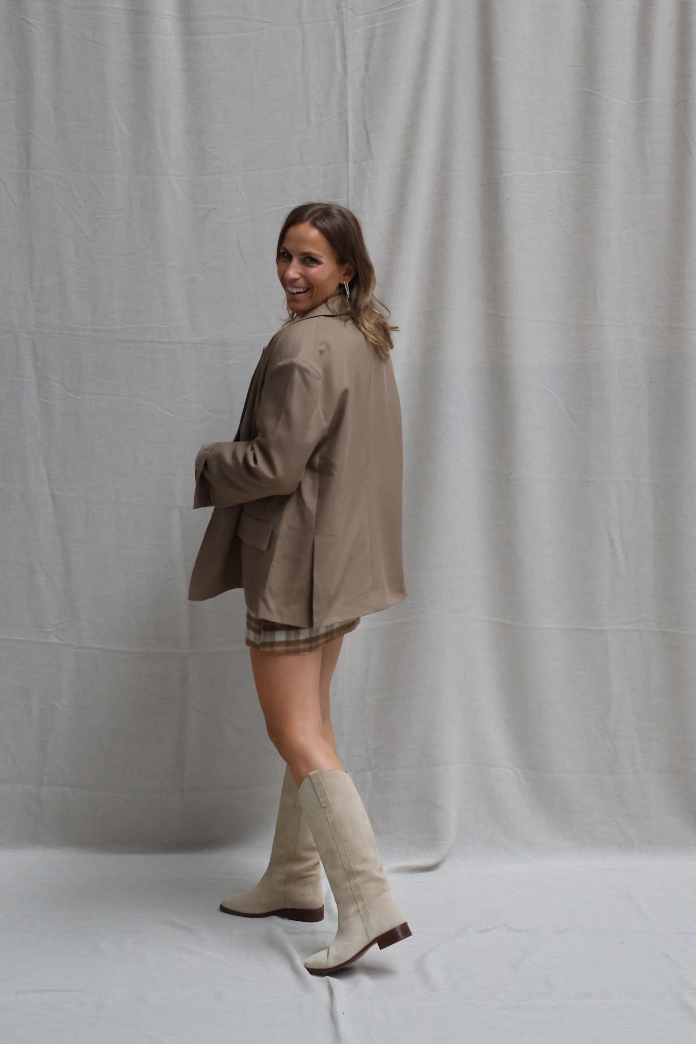 Viona camel oversized blazer