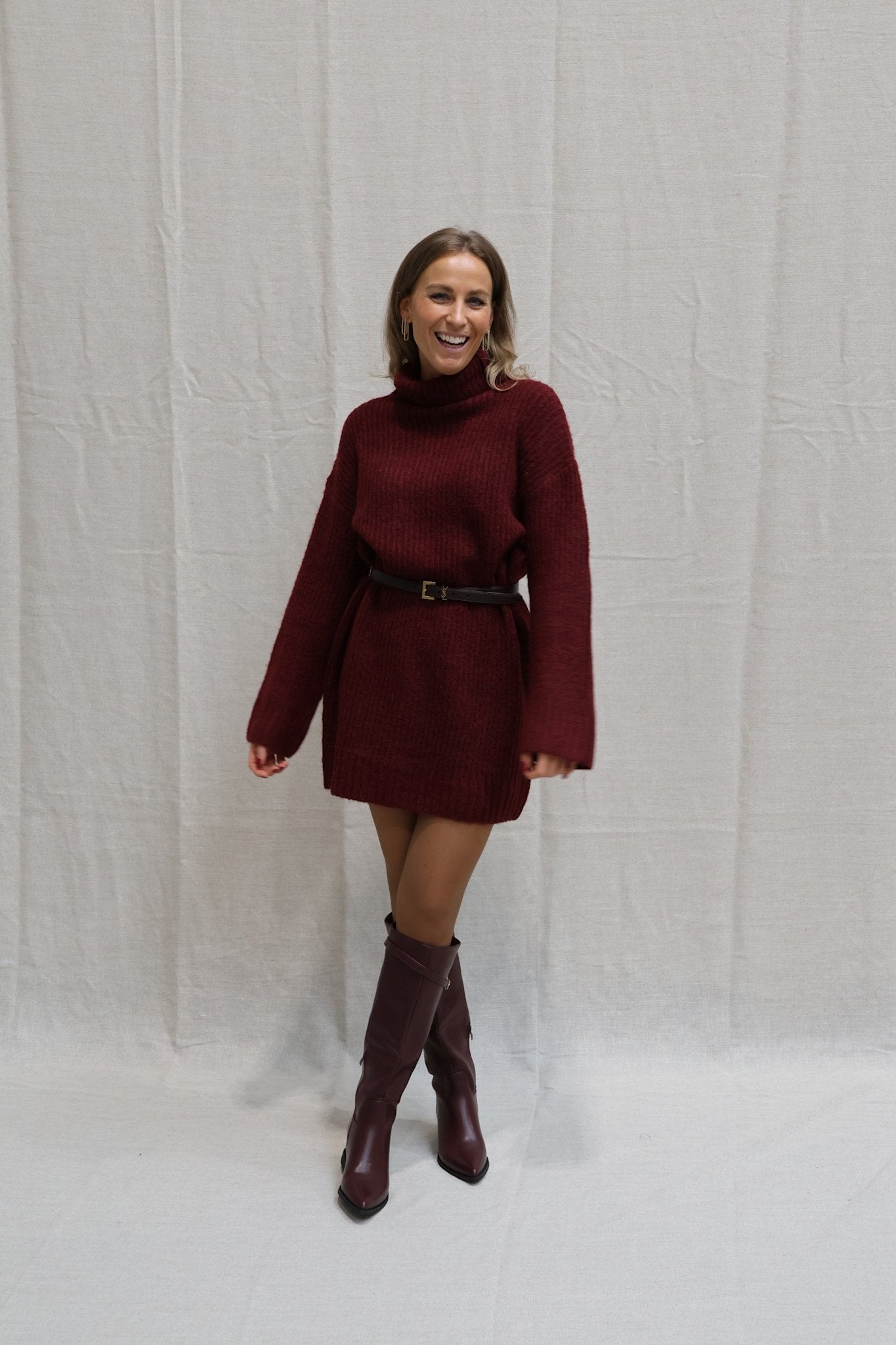 Mindy dress wine red