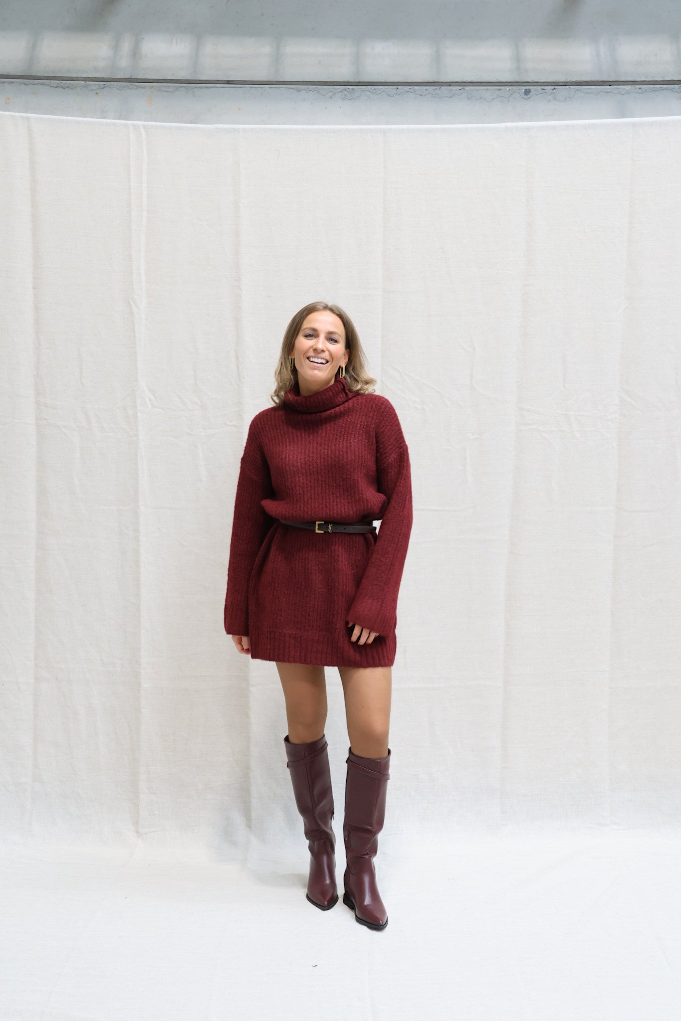 Mindy dress wine red