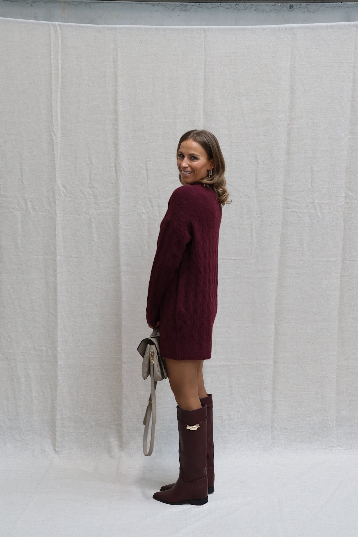 Babette cable knit dress burgundy